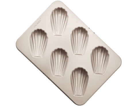 6 Cup Madeleine Pan